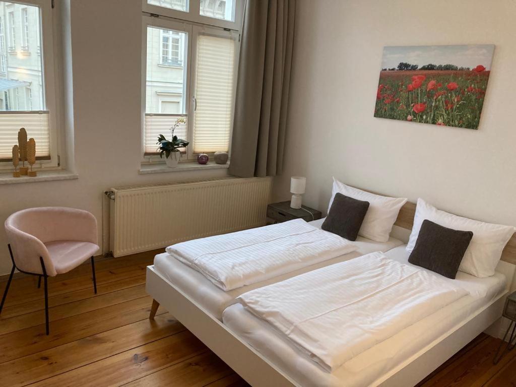 Das Bilderbuchcafe - Ferien - Apartment No 3 - Markt 7 ハーフェルベルク エクステリア 写真