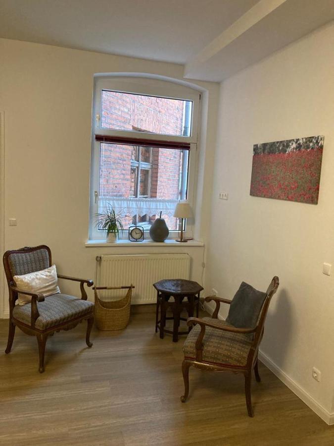 Das Bilderbuchcafe - Ferien - Apartment No 3 - Markt 7 ハーフェルベルク エクステリア 写真
