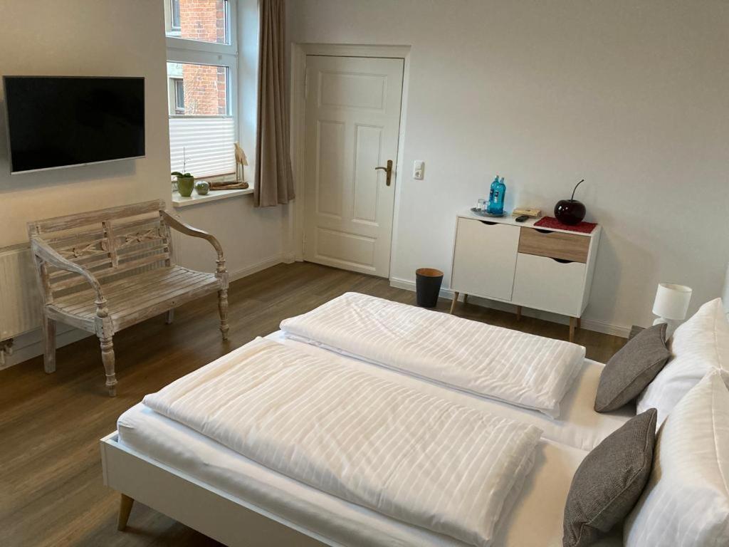 Das Bilderbuchcafe - Ferien - Apartment No 3 - Markt 7 ハーフェルベルク エクステリア 写真