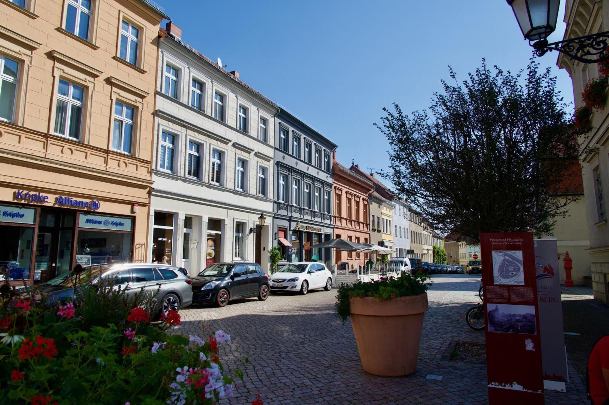 Das Bilderbuchcafe - Ferien - Apartment No 3 - Markt 7 ハーフェルベルク エクステリア 写真