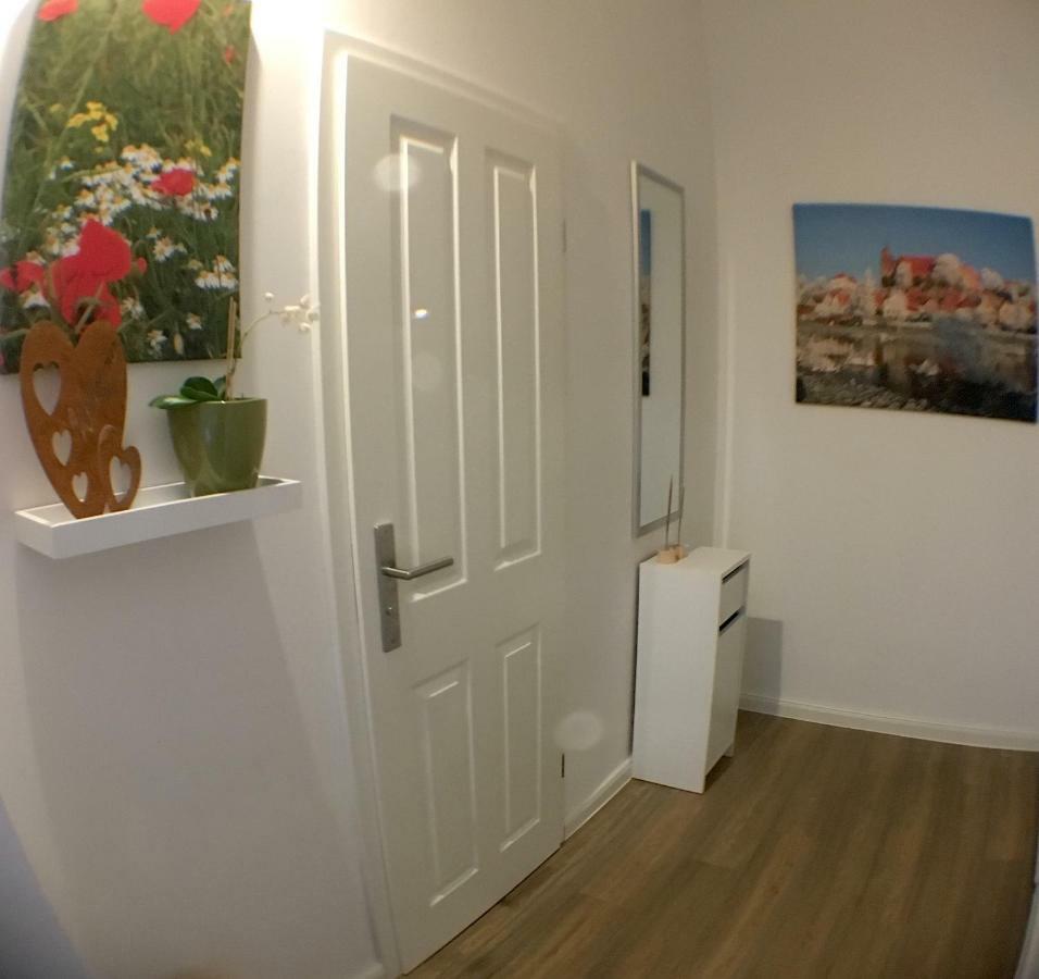 Das Bilderbuchcafe - Ferien - Apartment No 3 - Markt 7 ハーフェルベルク エクステリア 写真