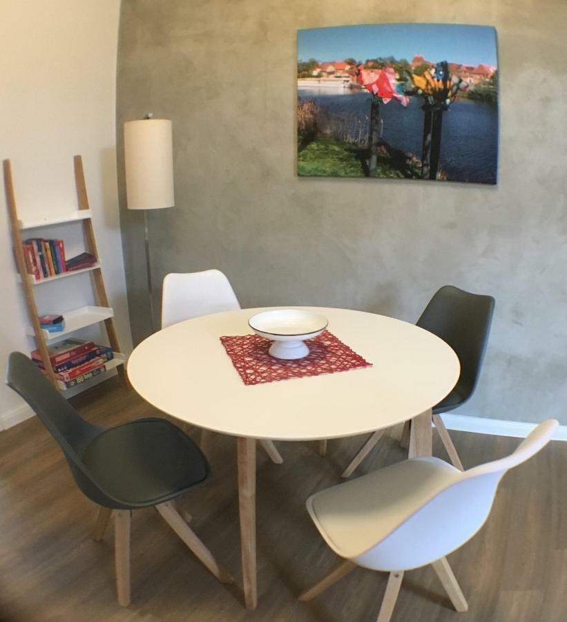 Das Bilderbuchcafe - Ferien - Apartment No 3 - Markt 7 ハーフェルベルク エクステリア 写真